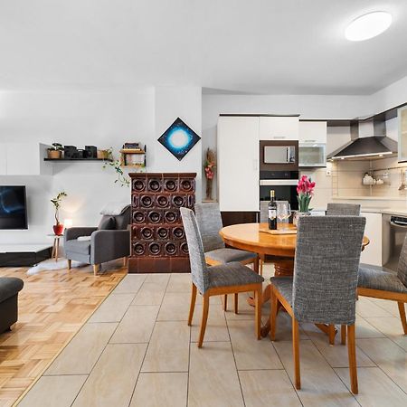 Apartman Zara بيوغْغاد نا موغو المظهر الخارجي الصورة